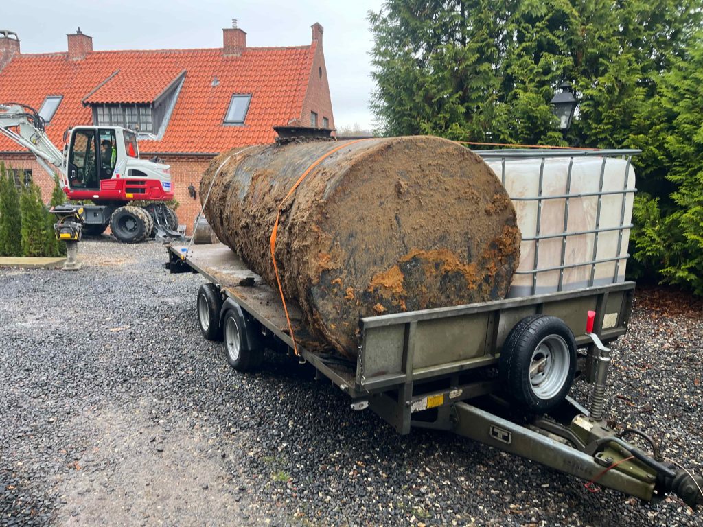 Bortskaffelse og transport af forurenet jord
